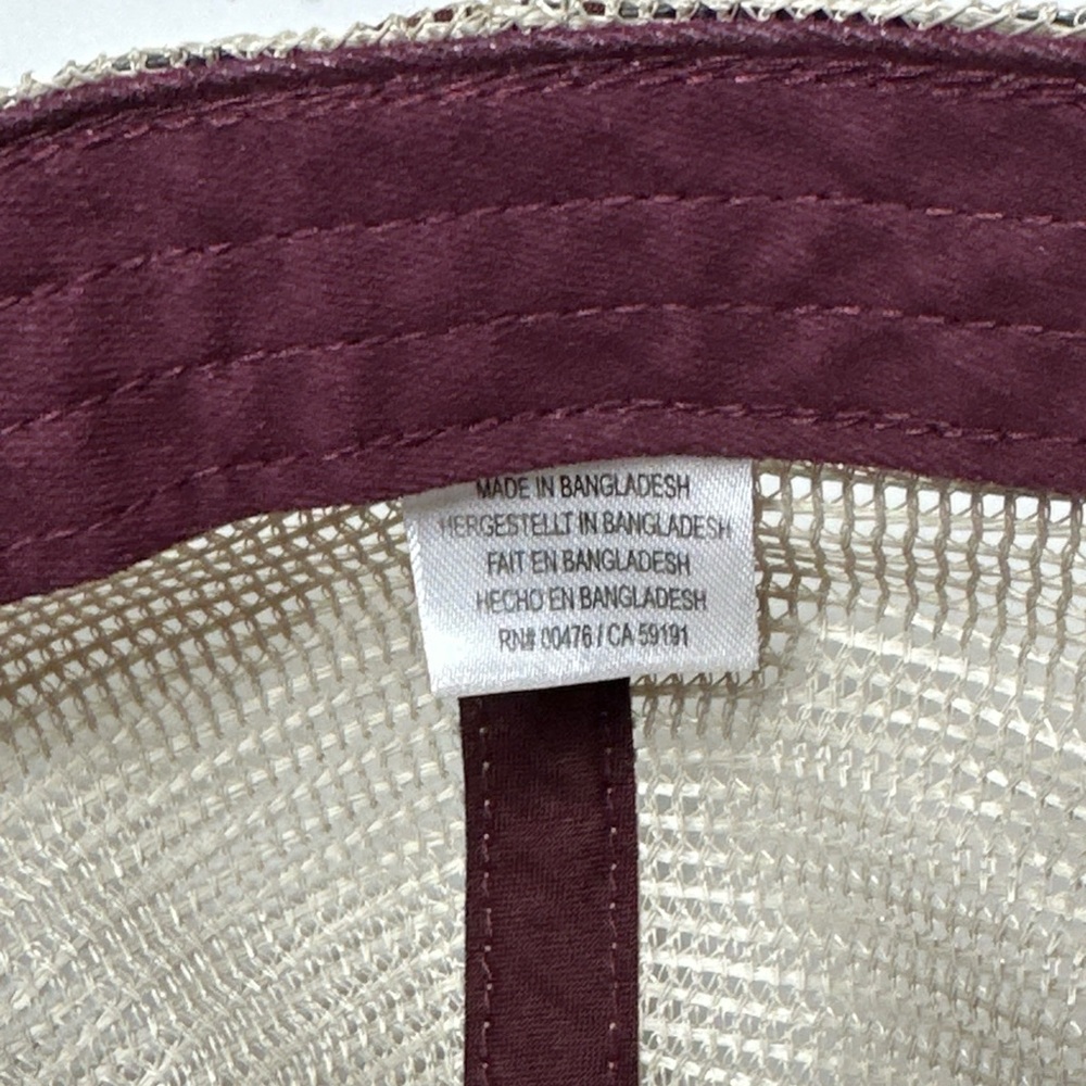 Mens 2019 Masters hat, Tiger Woods was the winner! Hard to find, features Bridge - Picture 10 of 11